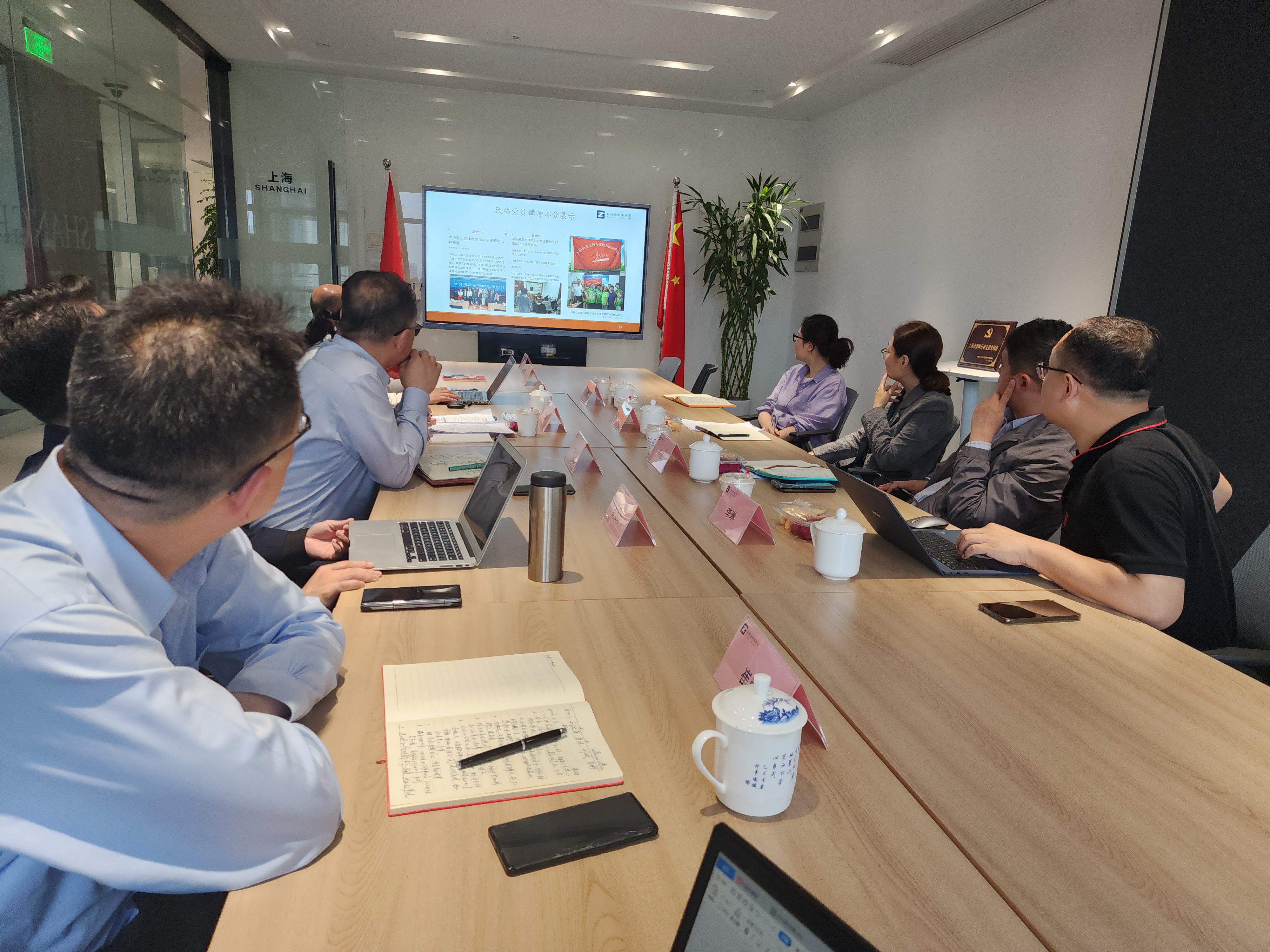 1bc2ccdc7028f98818bccbd4ed2afb4.jpg 1bc2ccdc7028f98818bccbd4ed2afb4.jpg